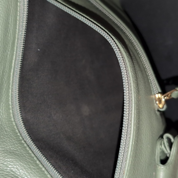 JP Ourse & CIE ,Olive Green Leather Crossbody Bag. - Picture 3 of 16